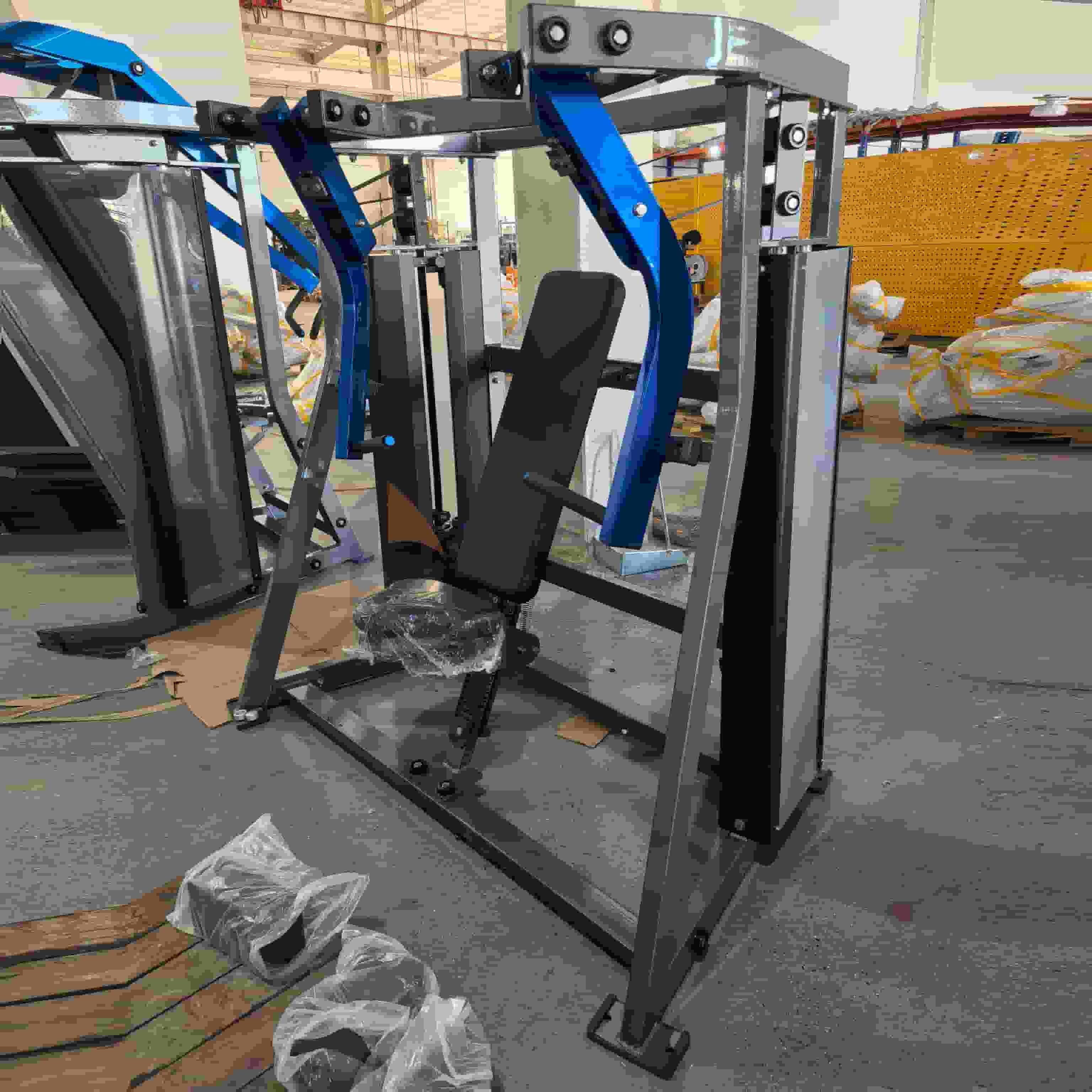 Pin kargatuta Gainbehera bularreko prentsa